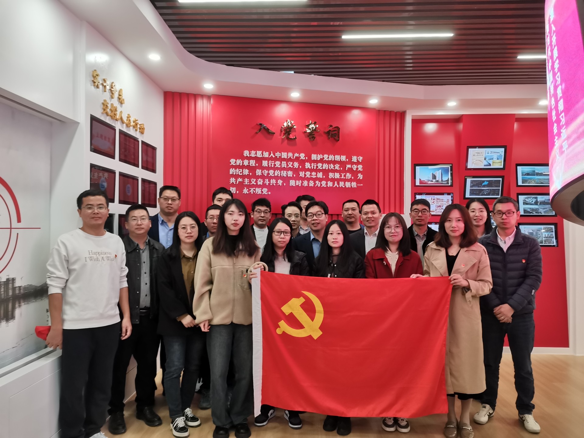 市ag亚娱物流集团党支部 市ag亚娱勘察设计公司党支部联合召开主题教育学习会,叶岚清摄3.jpg